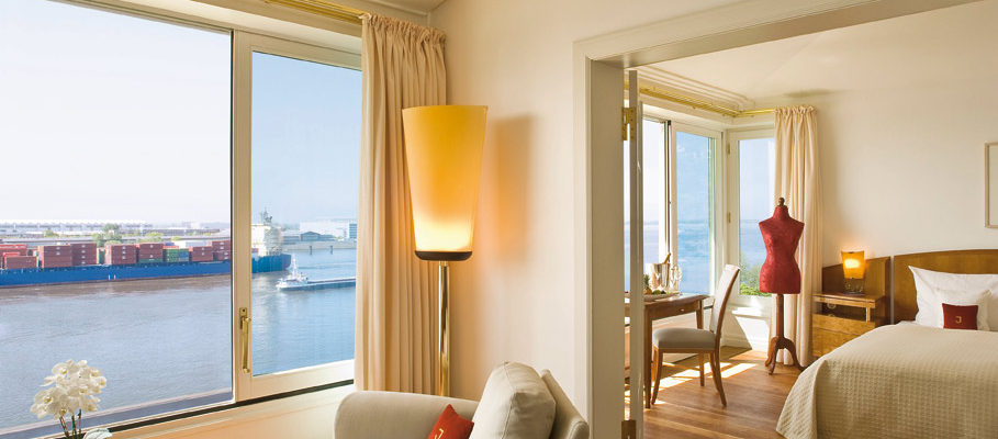 HAMBURG, a room with a view…